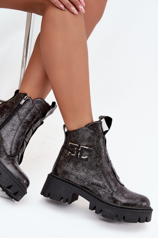 Haut mit Lackeffekt Damenstiefel mit Ornamenten sich Zuarm laufen Artiker 57C2081 graue Farbe