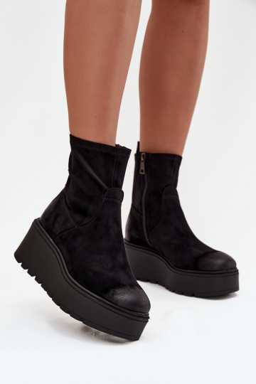 Bottes pour femmes avec une plateforme réchauffer Vinceza 58596 couleur noire 2