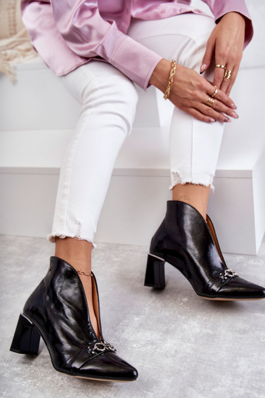 Peau Bottes avec des talons Il fautciejka couleur noire 05262-01