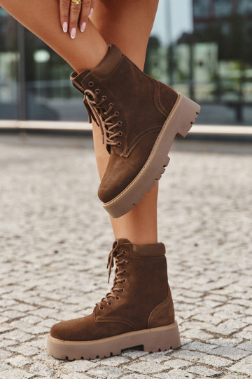 Bottines en daim pour femmes avec lacets Big Star SS274792 brunes