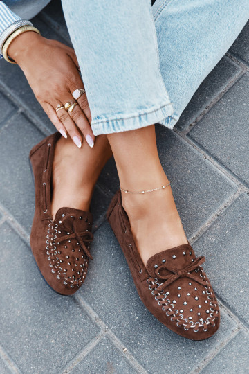Mocassins décorés pour femmes en simili daim couleur marron "Prissine" 2