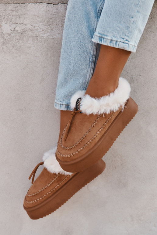 Dames sneeuwlaarzen met platform, bont en naden in bruin "Kellina" Dames sneeuwlaarzen met platform, bont en naden in bruin "Kellina"