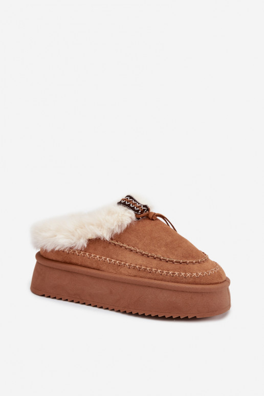 Dames sneeuwlaarzen met platform, bont en naden in bruin "Kellina" Dames sneeuwlaarzen met platform, bont en naden in bruin "Kellina"