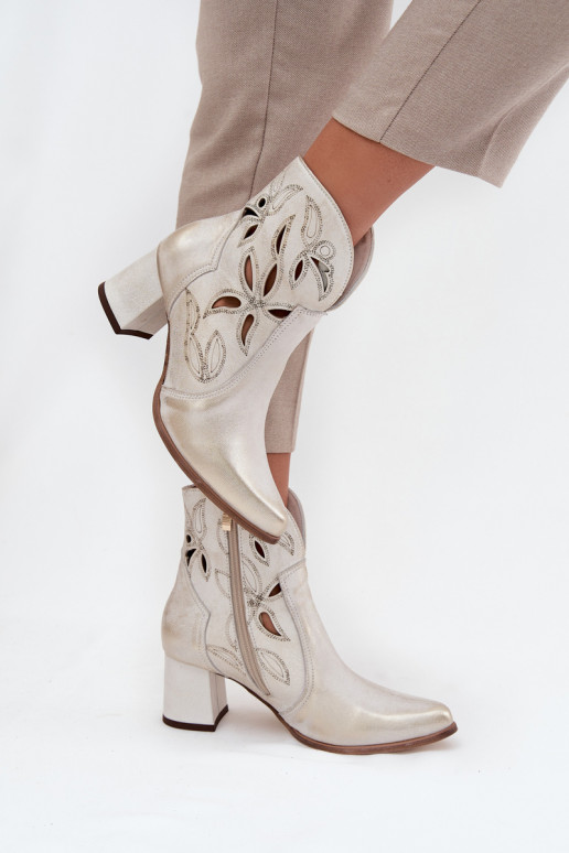 Leer met elementen van opengeInerkt Dameslaarzen Zazoo 3647 gouden kleur Przecierany