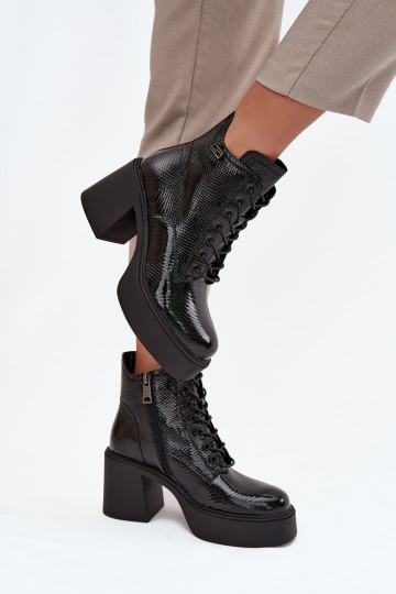 mit Lackeffekt Haut Damenstiefel mit einer Plattform I Aufzeichnen Vinceza 66817 schZuarze Farbe