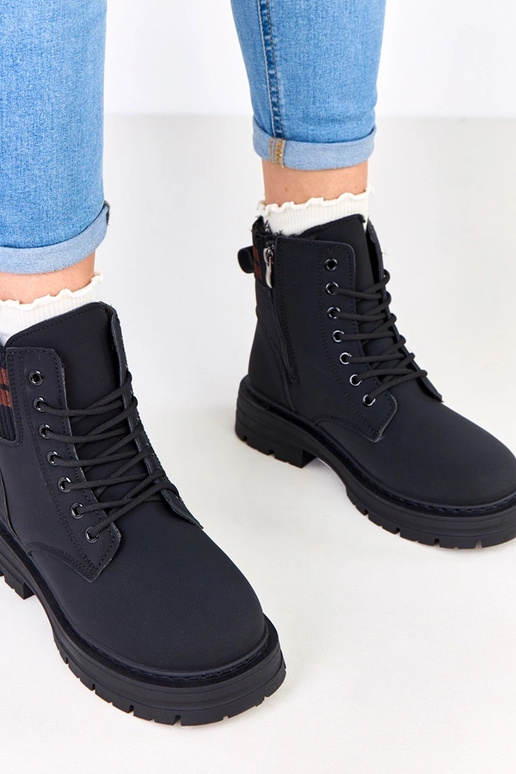 Zwarte warme sneakers van matte...