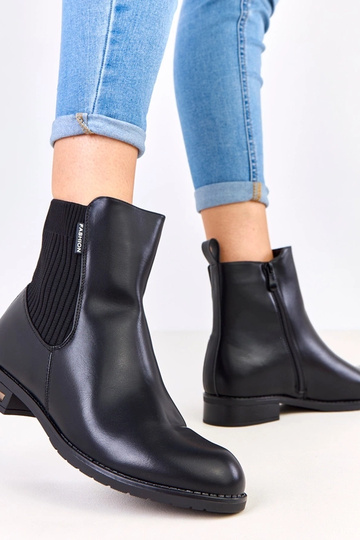 Bottines noires à semelle... 2