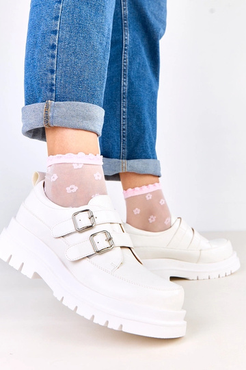 Bottines blanches sur semelle massive, décorées de boucles, Juke 2