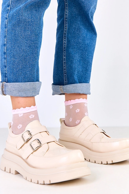 Beige Halbstiefel auf massiver Sohle,...