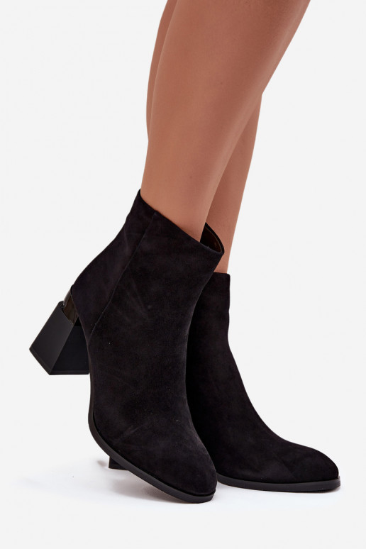 Bottes pour femmesActivéturalnego en daimu avec des talons réchauffer D&A CR52-718 couleur noire