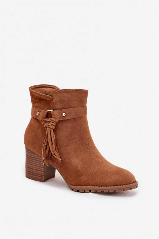 Bottes pour femmes avec des franges marron Rosabella Bottes pour femmes avec des franges marron Rosabella