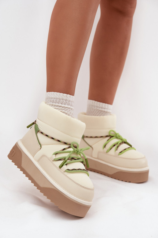 Schneestiefel mit einer Plattform D.Franklin DFSH371015 elfenbeinfarbe