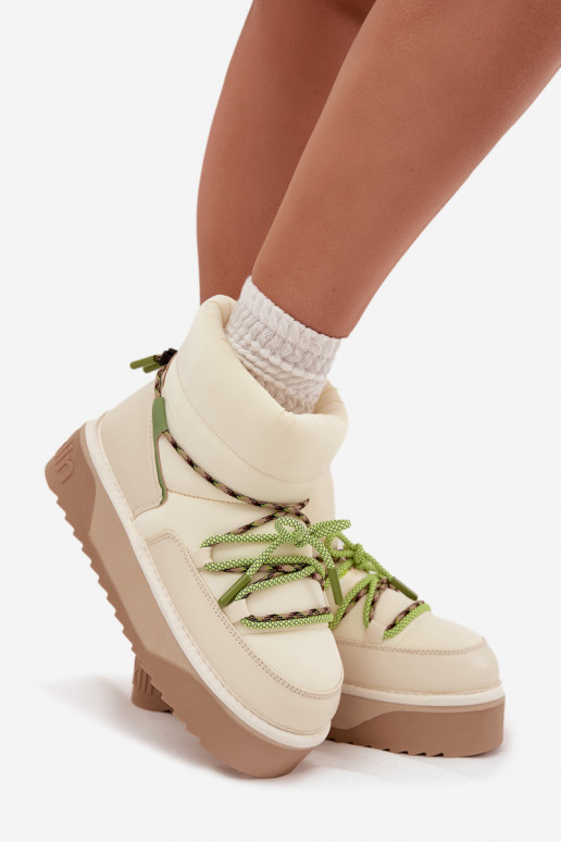 Schneestiefel mit einer Plattform D.Franklin DFSH371015 elfenbeinfarbe