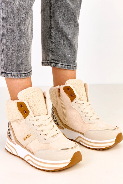 Zandkleurige hoge warme sportieve...