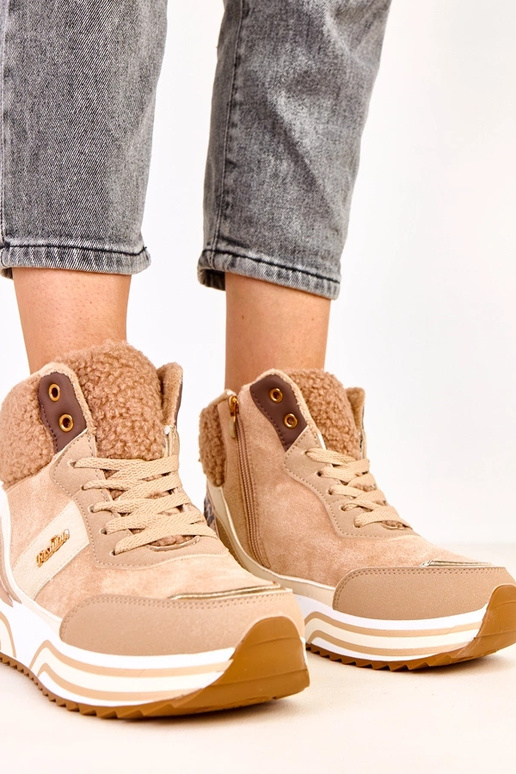 Baskets hautes beige foncé et chaudes... Baskets hautes beige foncé et chaudes...