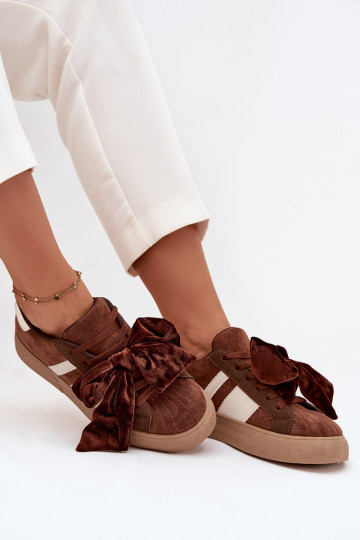 Dames sportieve schoenen met velours strik, bruin, Ashlyn
