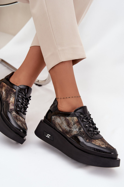 Haut Schnürschuhe Feminin mit einer Plattform Artiker 57C2042 SchZuarz und-goldene Farbe