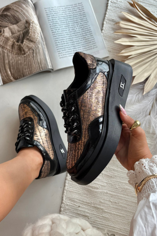 Leren dames veterschoenen met plateau Artiker 57C2044, zwarte kleur