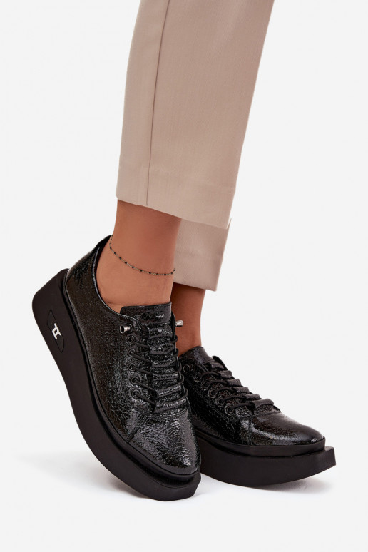 Bottines en cuir véritable laqué Féminin avec une plateforme Artiker 57C2041 couleur noire