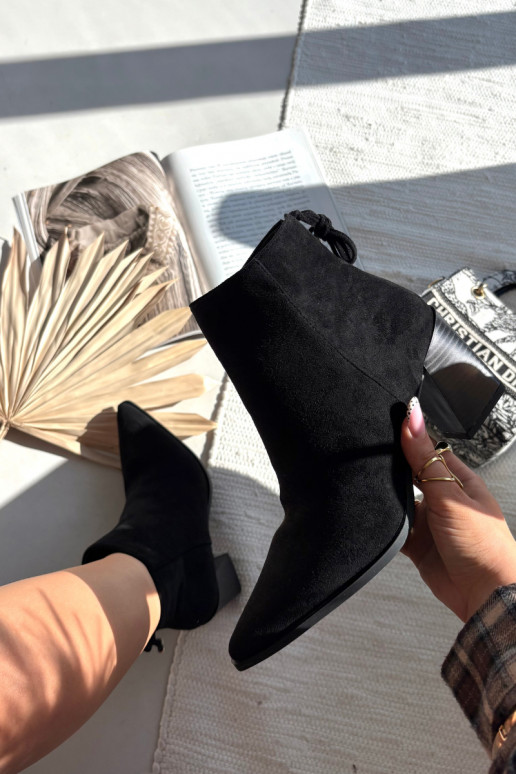 Bottines noires pour femmes avec détails stylés Halisse