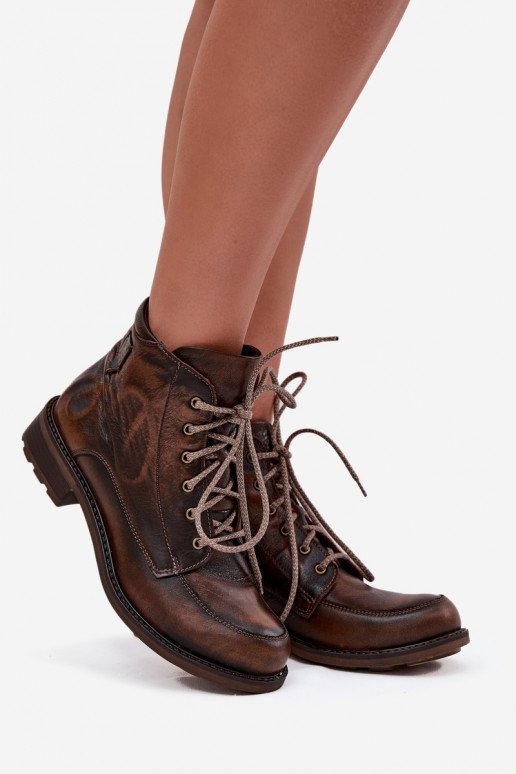 DameslaarzenOpturalnej Skóry met brede hakken Het heeftciejka 07063-02 bruine kleur