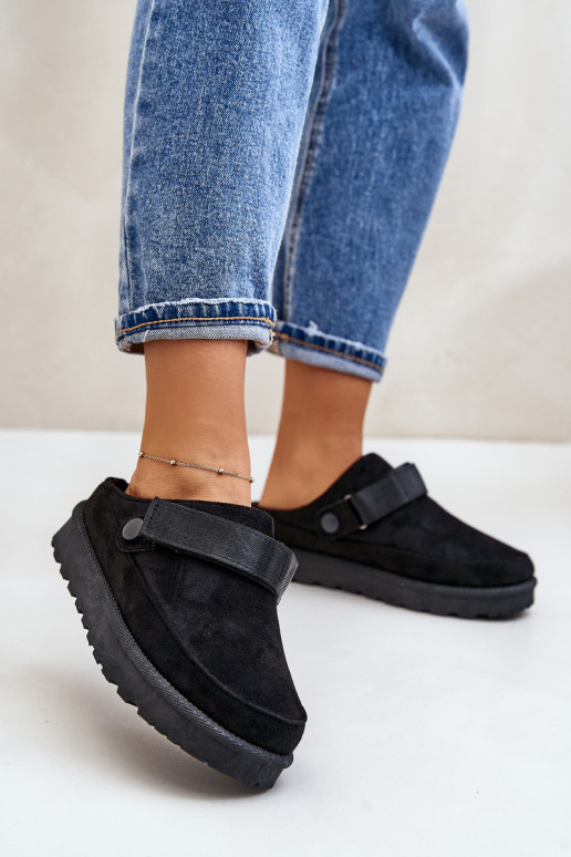 Féminin Chaussons réchauffer avec de la fourrure à l intérieur avec une plateforme couleur noire Azida