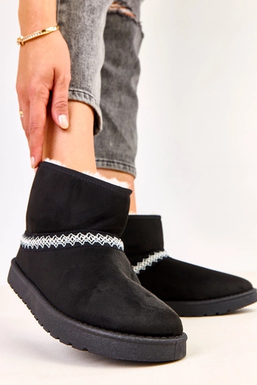 Bottes neige basses noires en suede synthétique, Karolla