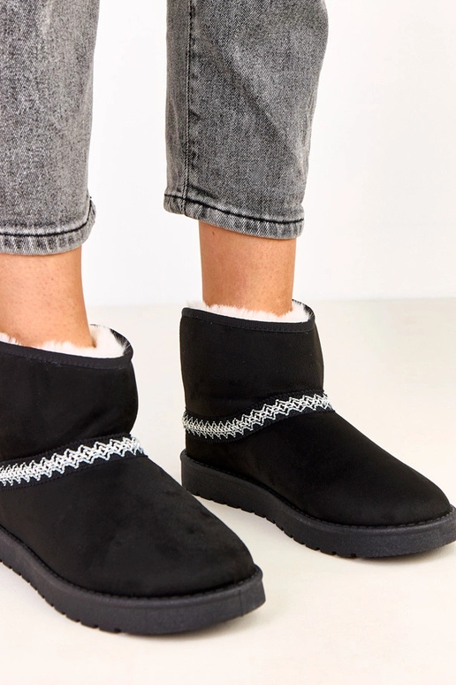 Schwarze niedrige Schneestiefel aus...