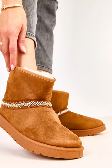 Bottes neige basses marron en suede synthétique, Karolla