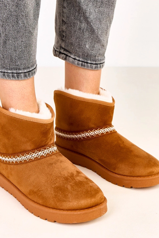 Bottes neige basses marron en suede...