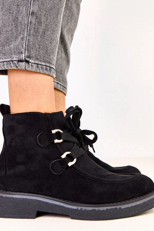 Bottines chaudes noires avec lacets...