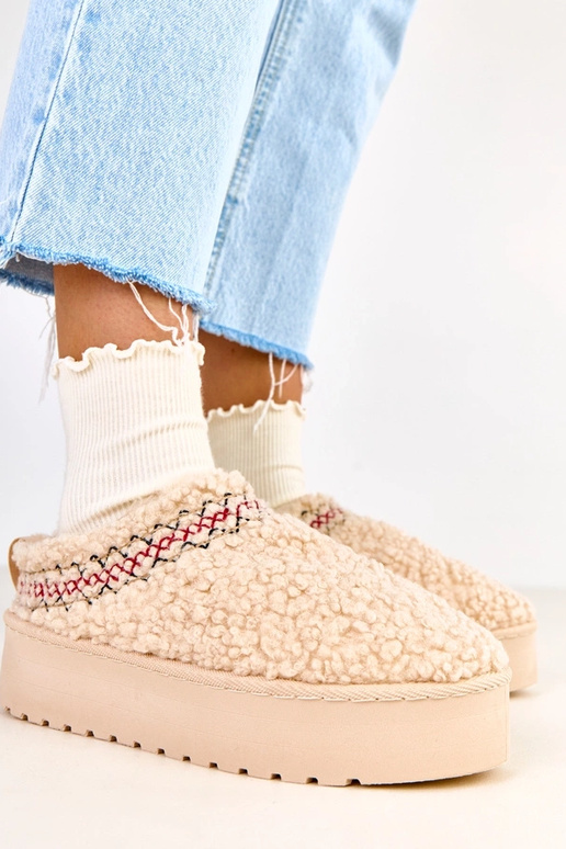 Beige flache Schneestiefel mit...