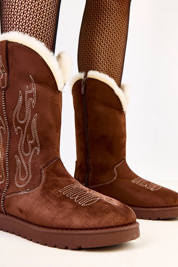Braune Schneestiefel mit Stickerei an der Schaft Darena