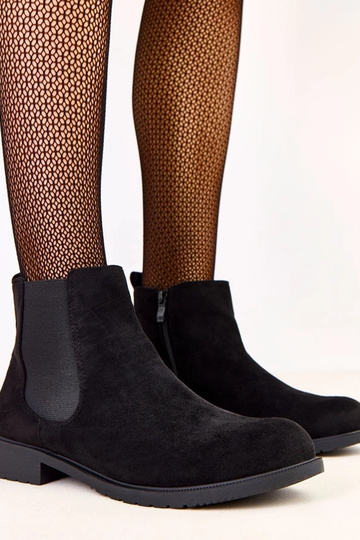 Bottines noires à semelle... 2