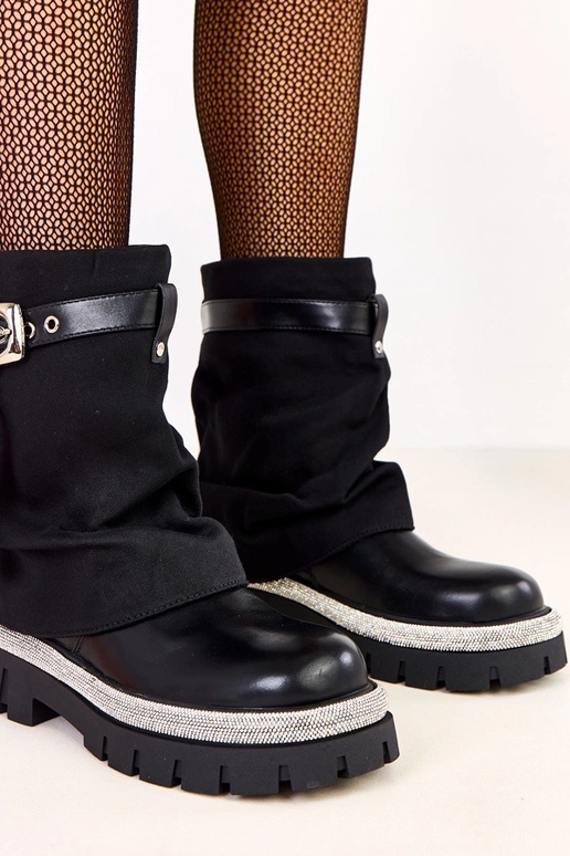 Schwarze Stiefeletten mit...