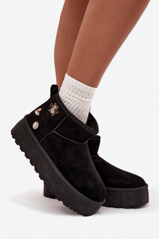 Bottes de neige Féminin avec une plateformePrzypinkami couleur noire Il fautelle