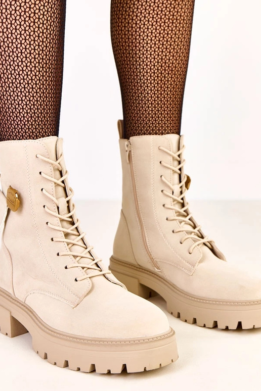 Sandfarbene Damen-Trekkingschuhe mit...