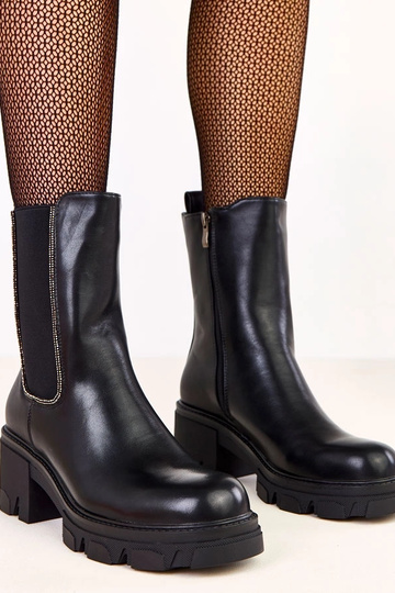 Bottines noires avec...