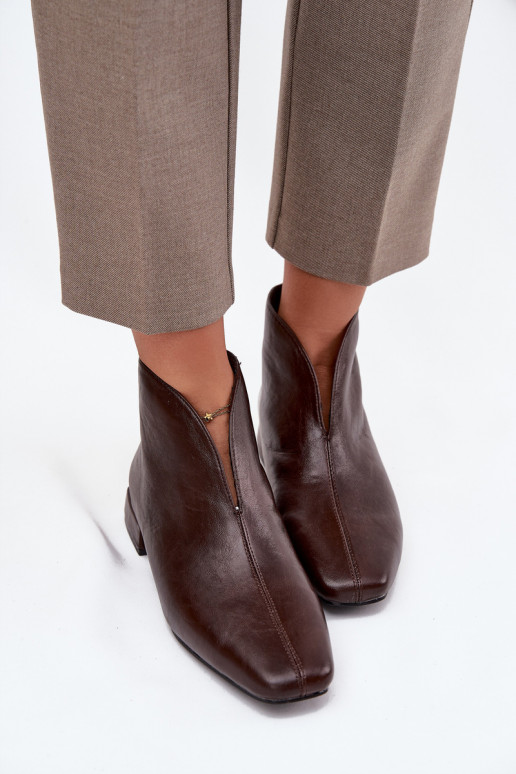 Bottines pour femmes en chocolat sur petit talon Elvienne