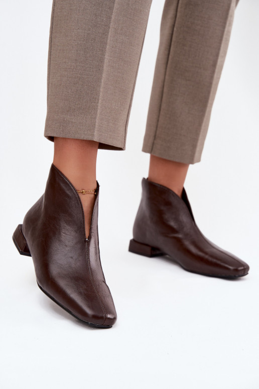 Bottines pour femmes en chocolat sur petit talon Elvienne