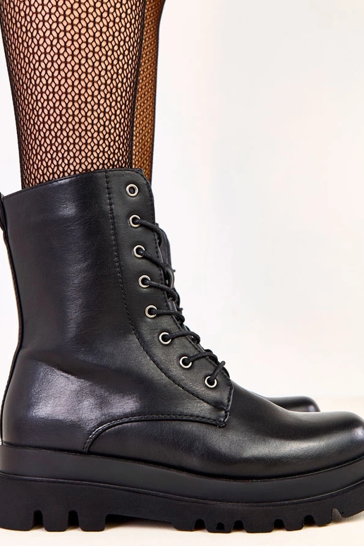 Schwarze klassische Damen...