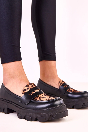 Zwarte mocassins met lederen accent Loles