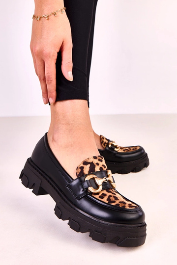 Zwarte mocassins met lederen accent en gouden versiering Ruben
