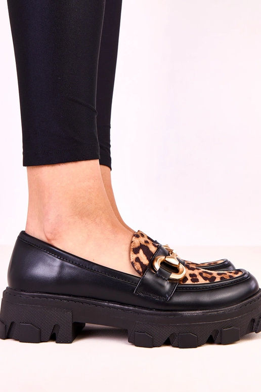 Zwarte mocassins met lederen accent...