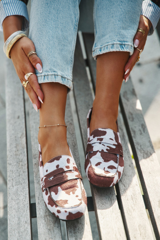 Mocassins plats pour femmes avec patchs couleur marron et blanc "Soreline"