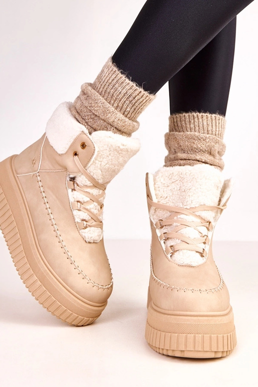 Bruine warme sportieve enkellaarsjes...