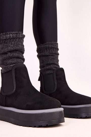 Bottes basses noires...