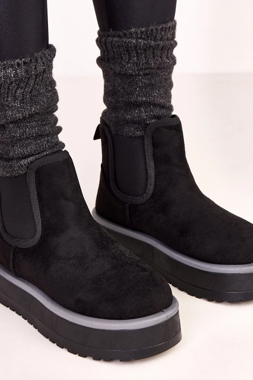 Bottes basses noires imperméables...