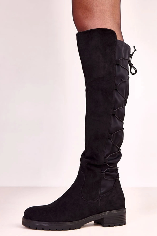 Bottes noires montantes avec lacets...