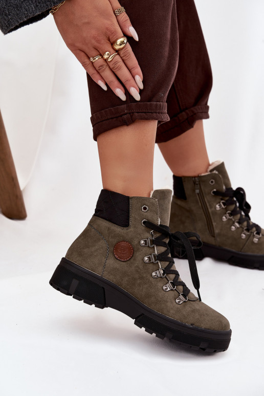 réchauffer chaussures Féminin avec une plateforme couleur kaki Zaraine réchauffer chaussures Féminin avec une plateforme couleur kaki Zaraine